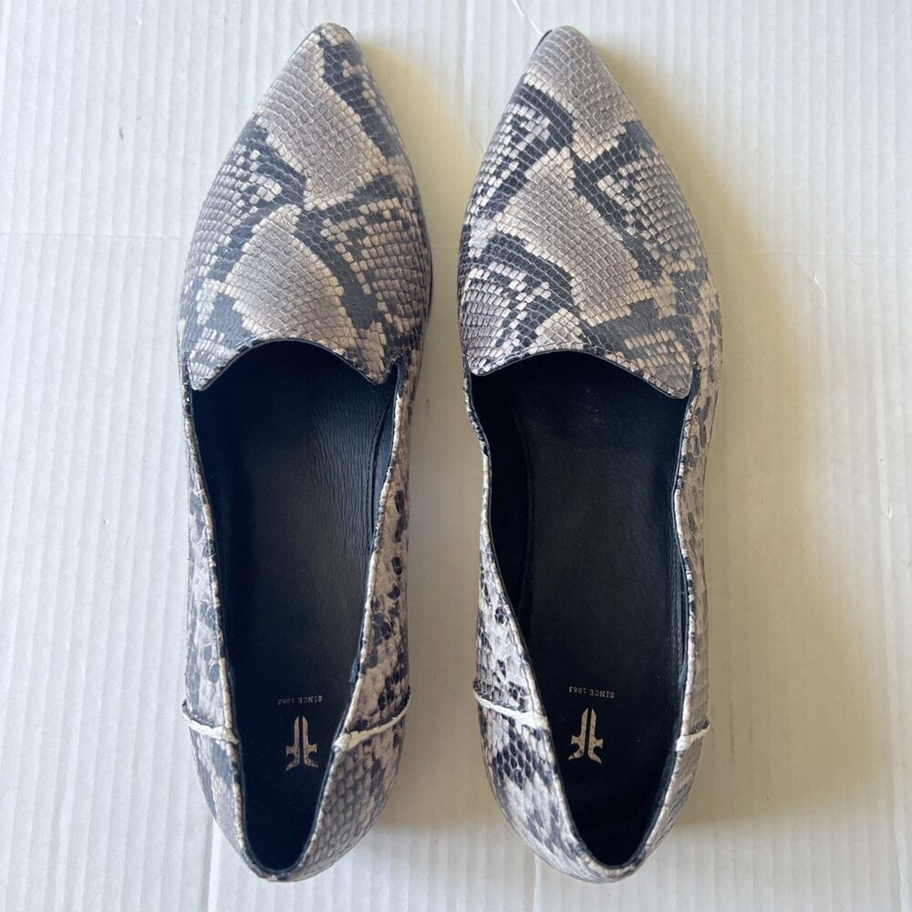 FRYE Sz 10M Gray Snake Print Kenzie Pointed Toe l Slip On Loafers Women NWOB